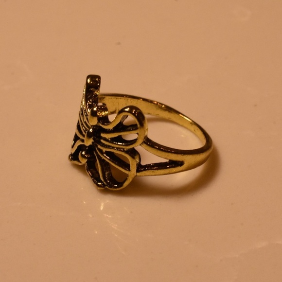 5/$25 Elegant Gold Butterfly Ring - Picture 5 of 7